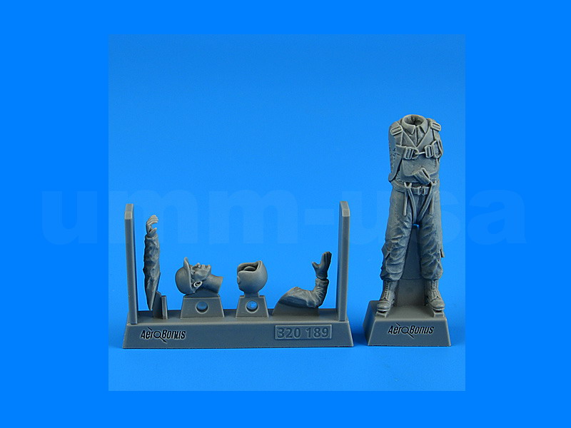 AB320189 USAF Pilot Korean War 1/32